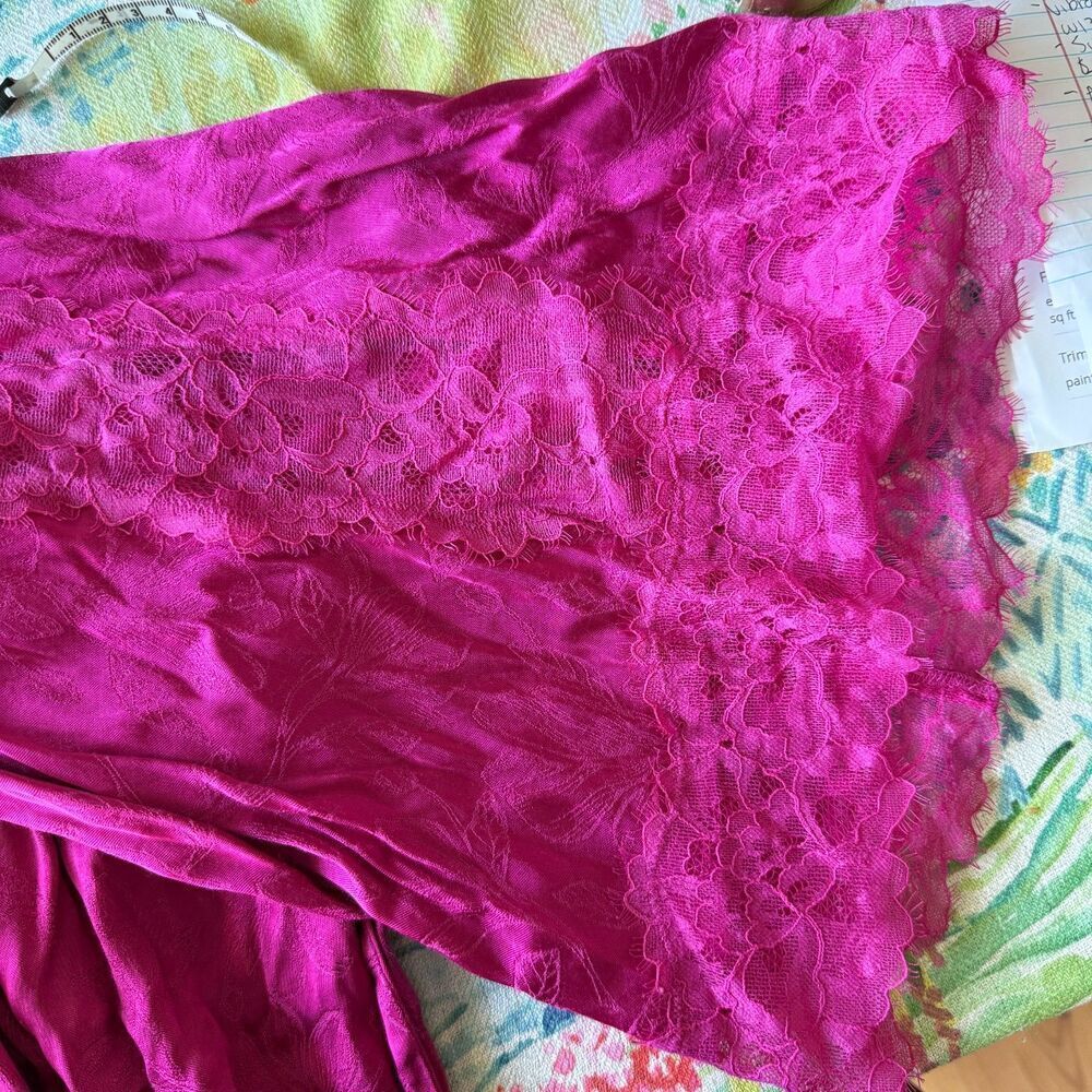 Victoria’s Secret Pink Lace Robe & Pajama Set | 3 Piece Cami Shorts XS/M - Picture 3 of 11